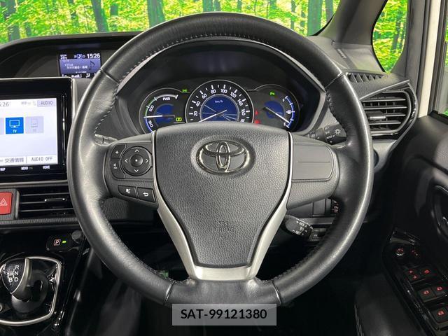 Toyota NOAH 2019-02 8854746-11