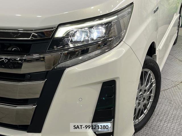 Toyota NOAH 2019-02 8854746-12