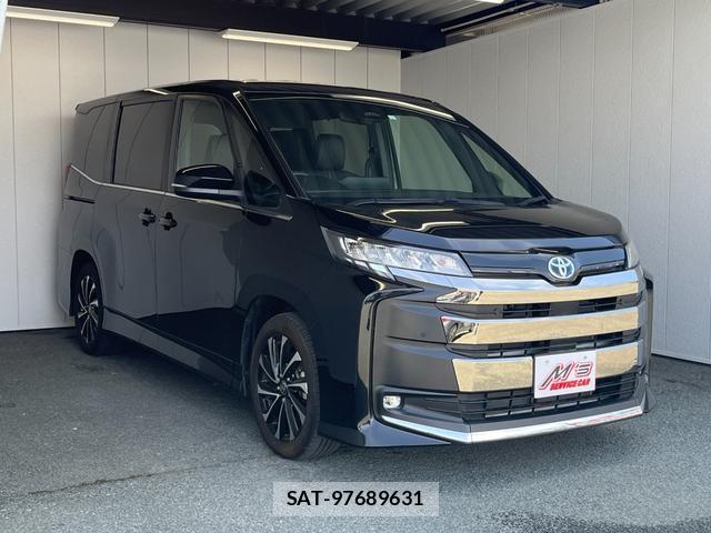 Toyota NOAH 2023-03 8854787-1