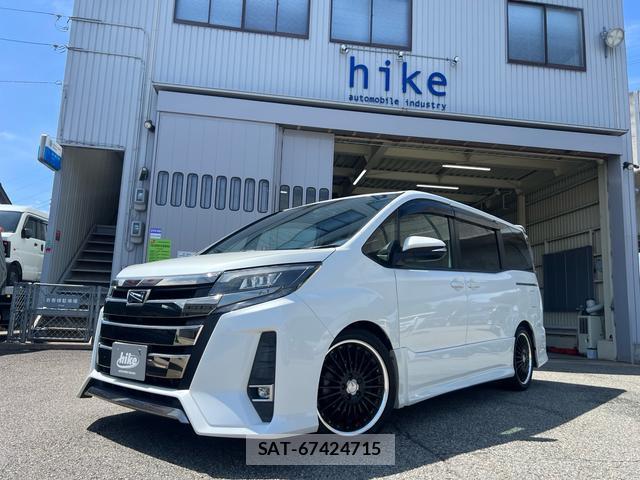 Toyota NOAH 2017-11 8854859-0