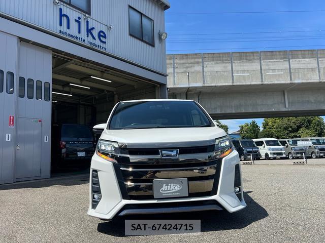 Toyota NOAH 2017-11 8854859-3