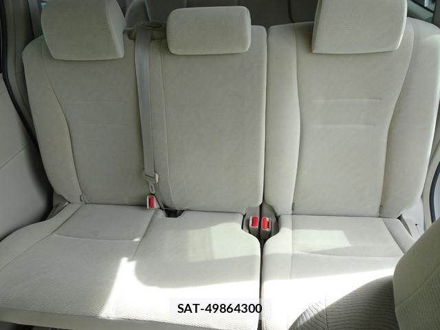 Toyota NOAH 2012-06 8854989-18