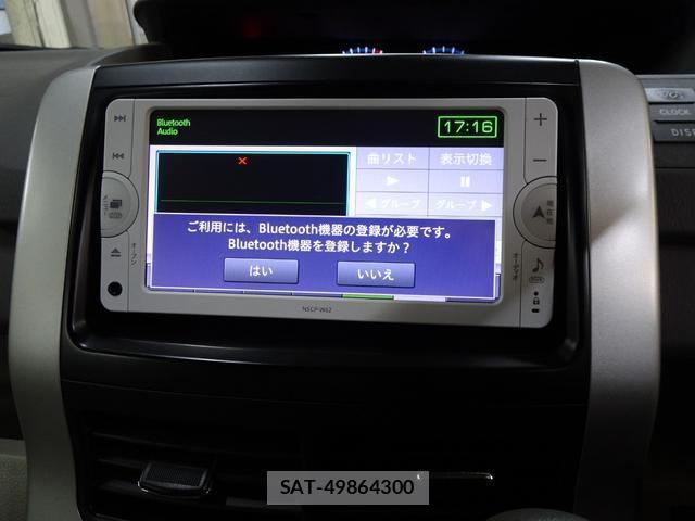 Toyota NOAH 2012-06 8854989-6