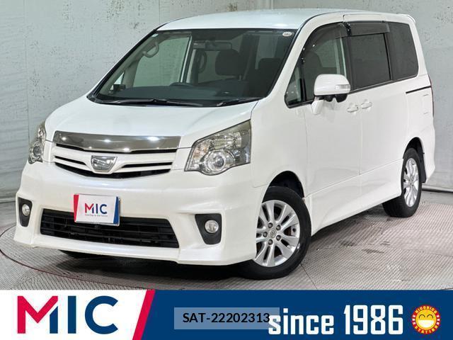 Toyota NOAH 2010-12 8855116-0