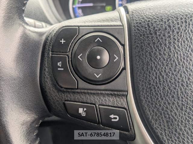 Toyota NOAH 2015-08 8855455-11