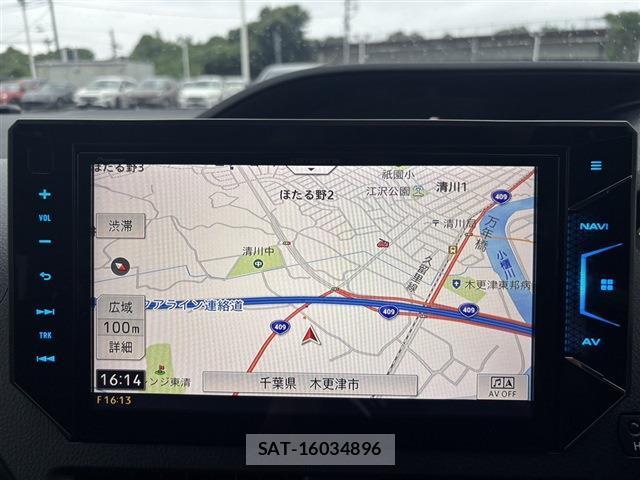 Toyota NOAH 2017-08 8855499-1