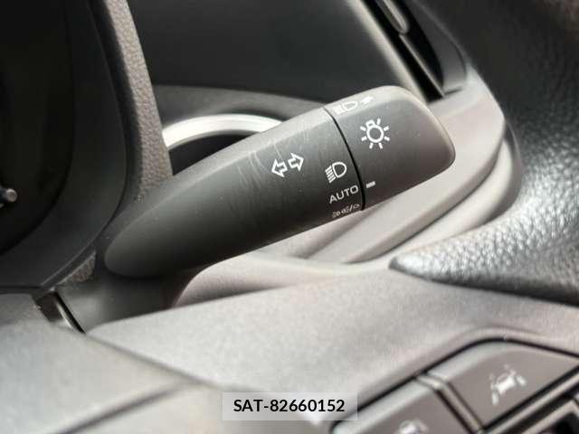 Toyota NOAH 2025-08 8855520-17