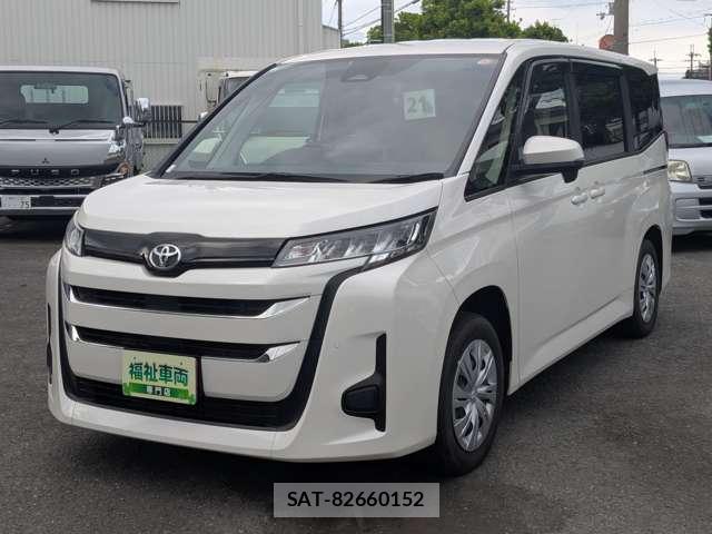Toyota NOAH 2025-08 8855520-2