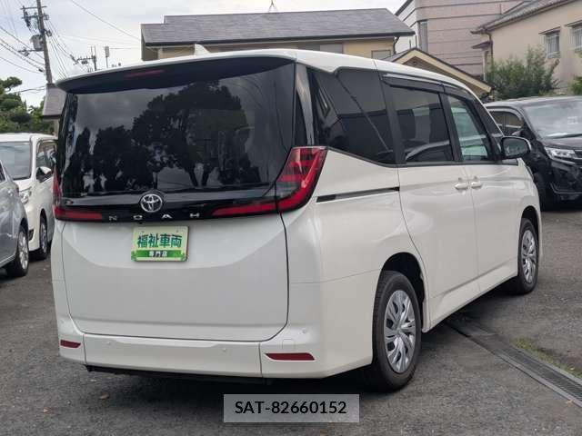 Toyota NOAH 2025-08 8855520-6