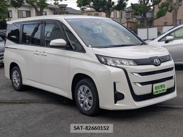 Toyota NOAH 2025-08 8855520-8