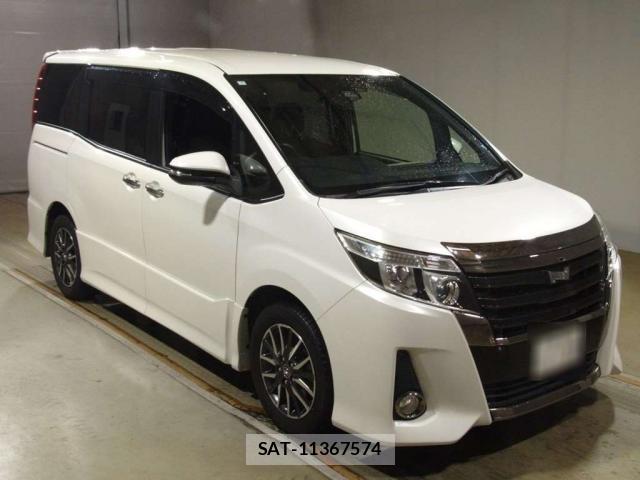 Toyota NOAH 2017-04 8855569-5