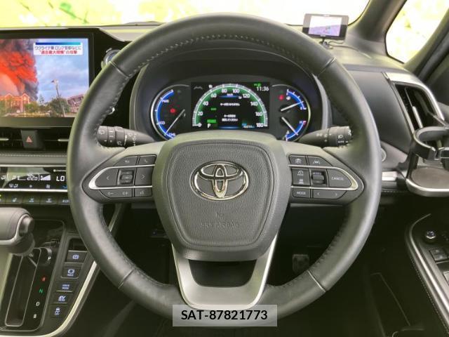 Toyota NOAH 2022-11 8855717-14