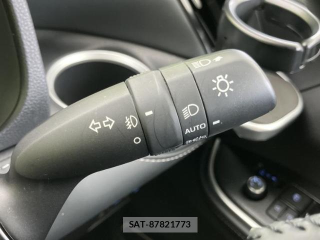 Toyota NOAH 2022-11 8855717-15