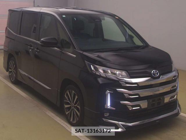 Toyota NOAH 2023-10 8855853-12