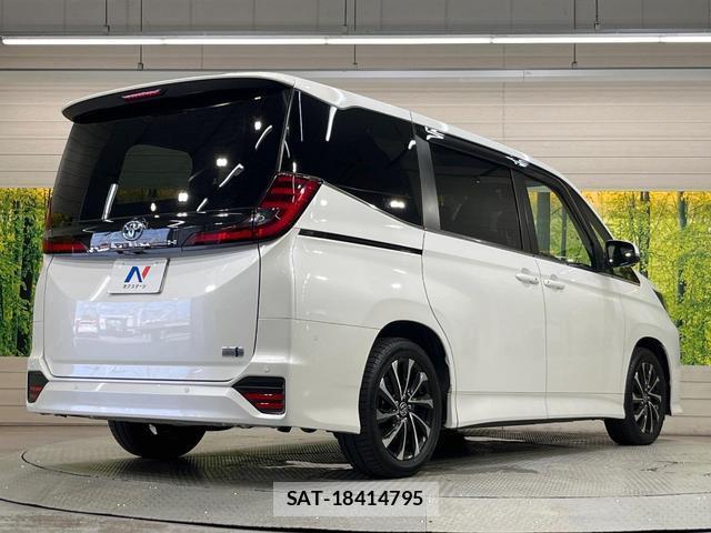 Toyota NOAH 2022-08 8855980-16