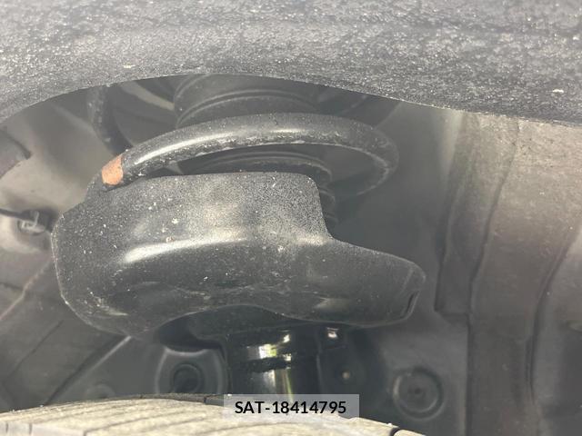 Toyota NOAH 2022-08 8855980-19