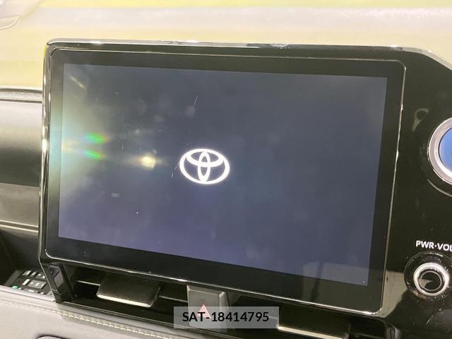 Toyota NOAH 2022-08 8855980-2