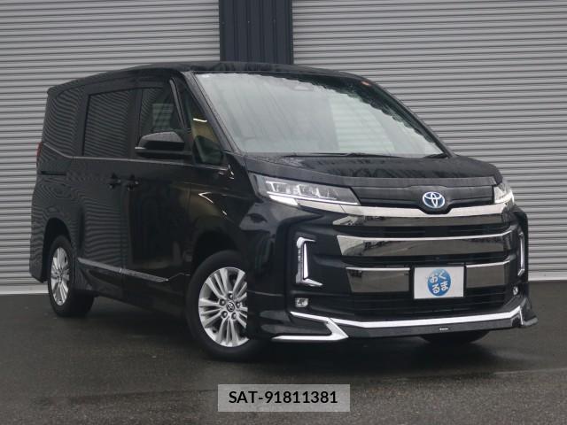 Toyota NOAH 2022-12 8856023-11