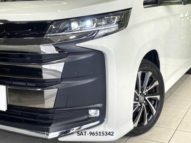 Toyota NOAH 2024-09 8856211-11