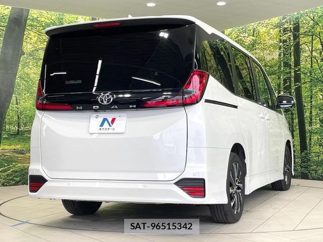 Toyota NOAH 2024-09 8856211-17