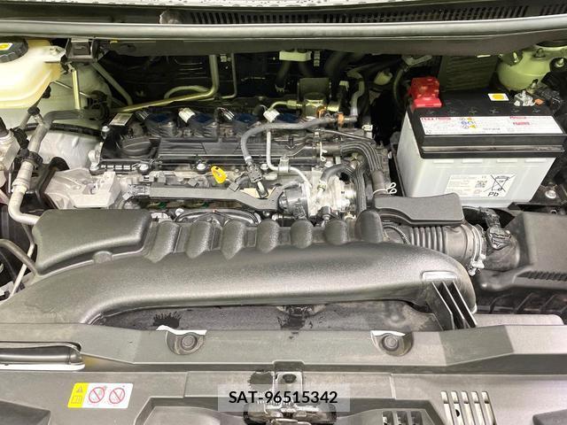 Toyota NOAH 2024-09 8856211-18