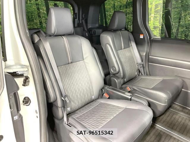Toyota NOAH 2024-09 8856211-8