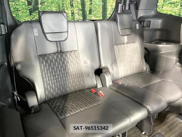 Toyota NOAH 2024-09 8856211-9
