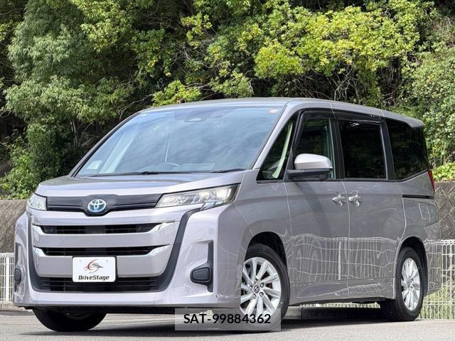 Toyota NOAH 2024-02 8856493-0