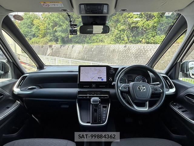 Toyota NOAH 2024-02 8856493-1