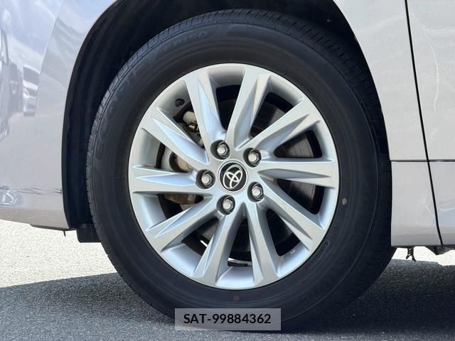 Toyota NOAH 2024-02 8856493-13