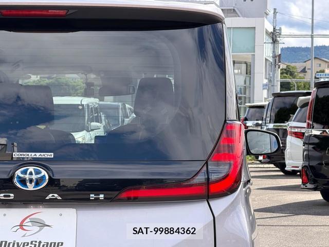 Toyota NOAH 2024-02 8856493-14
