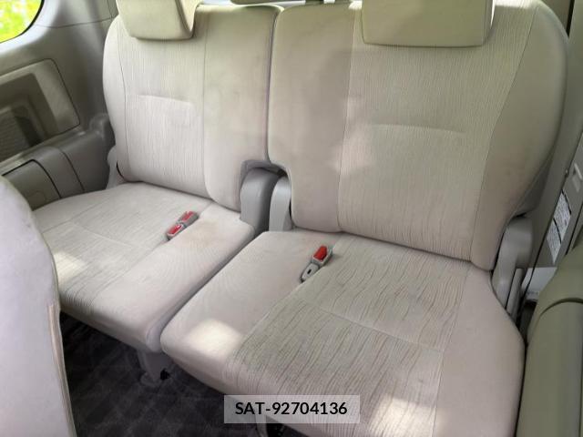 Toyota NOAH 2011-08 8856855-7