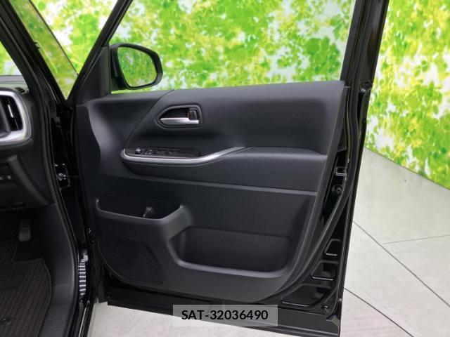 Toyota NOAH 2025-02 8856946-3