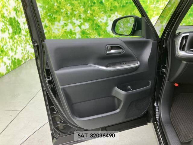 Toyota NOAH 2025-02 8856946-5