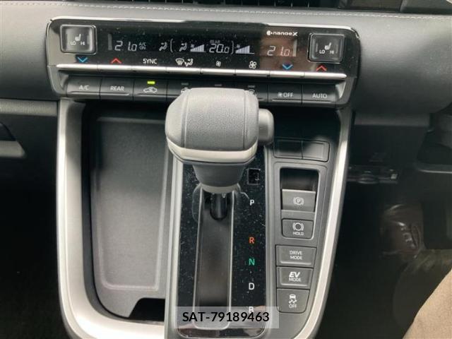 Toyota NOAH 2022-10 8856954-15