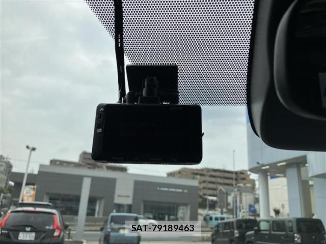 Toyota NOAH 2022-10 8856954-16