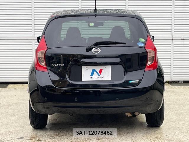 Nissan NOTE 2014-12 8853910-15