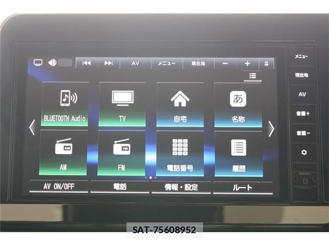 Nissan NOTE 2023-08 8853934-2