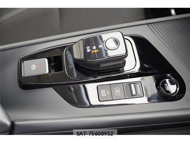 Nissan NOTE 2023-08 8853934-8