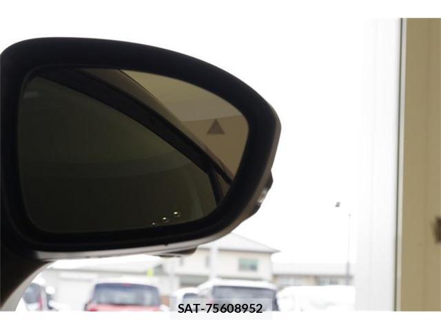 Nissan NOTE 2023-08 8853934-9
