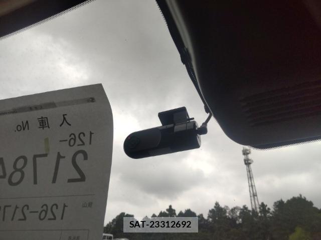 Nissan NOTE 2021-09 8854094-16