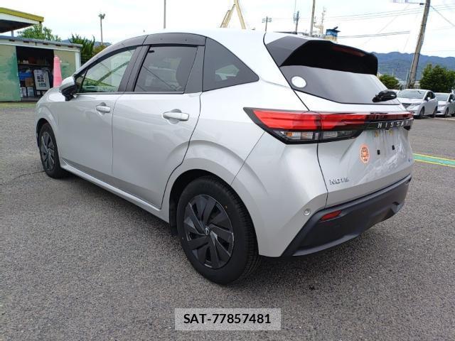 Nissan NOTE 2021-09 8854135-5