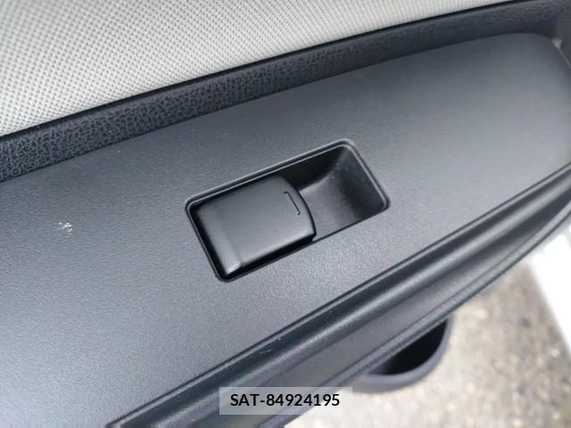 Nissan NOTE 2019-09 8854139-12