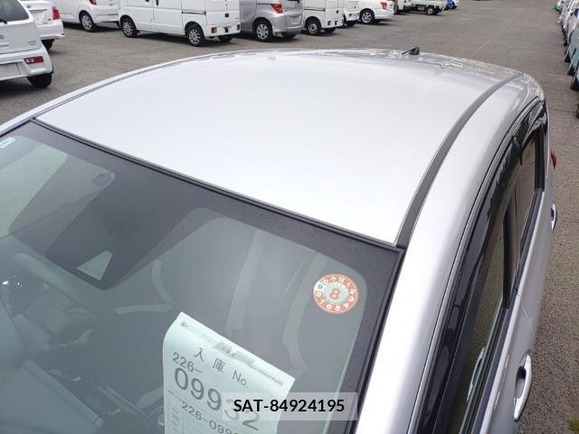 Nissan NOTE 2019-09 8854139-6