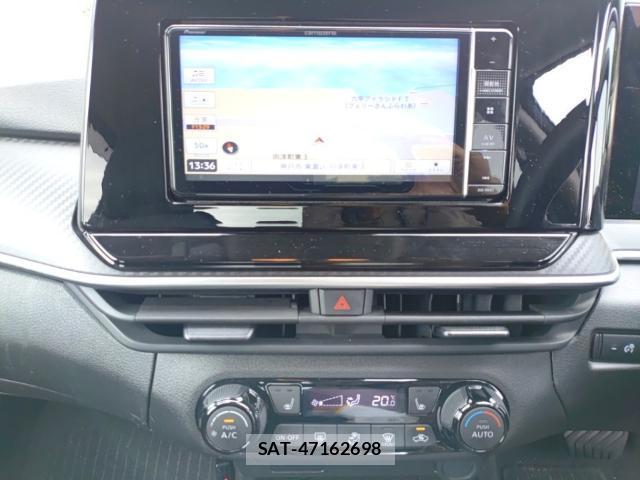 Nissan NOTE 2021-09 8854142-10