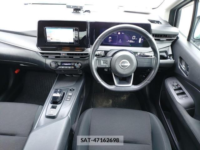 Nissan NOTE 2021-09 8854142-2