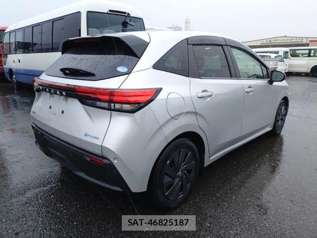 Nissan NOTE 2021-09 8854145-4
