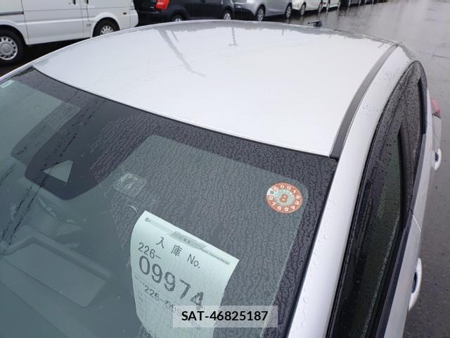 Nissan NOTE 2021-09 8854145-6
