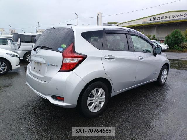 Nissan NOTE 2019-09 8854151-4