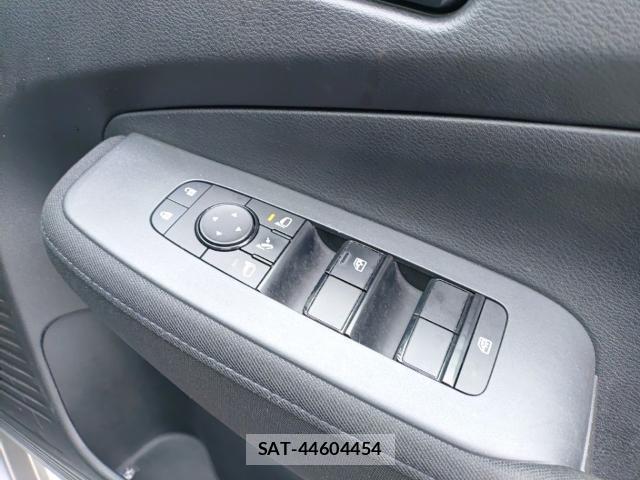 Nissan NOTE 2022-03 8854183-13